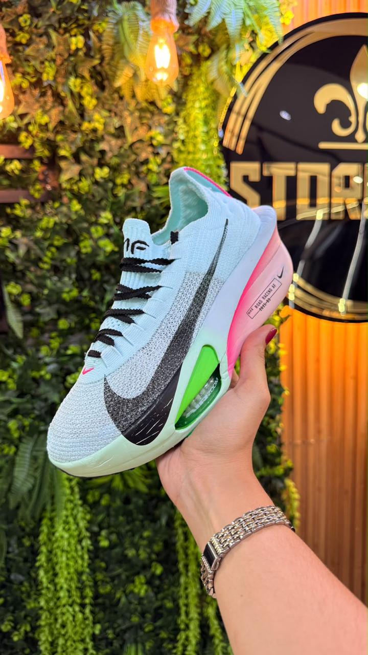 Tênis Nike Running Azul Claro e Rosa