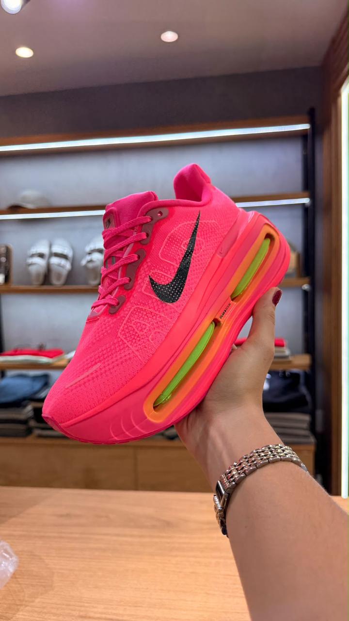 Tênis Nike Running Pink e Verde