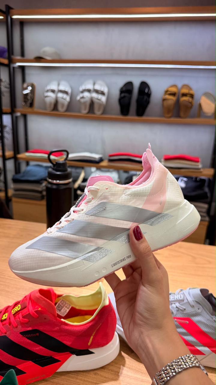 Tênis Adidas Running Branco e Rosa