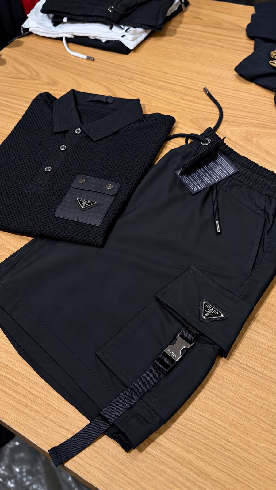Conjunto Prada Polo e Bermuda Preto